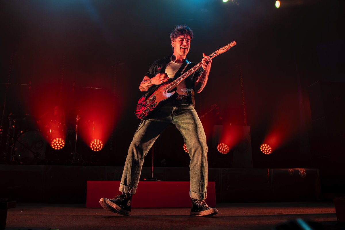 MyiPop's tweet photo. Todas las fotos 📸 || Álvaro de Luna sale a hombros de @livelasventas con su #UnoTour
#livelasventas #álvarodeluna
➡️ https://t.co/jSKgFPeEID https://t.co/e1MXQer0xW
