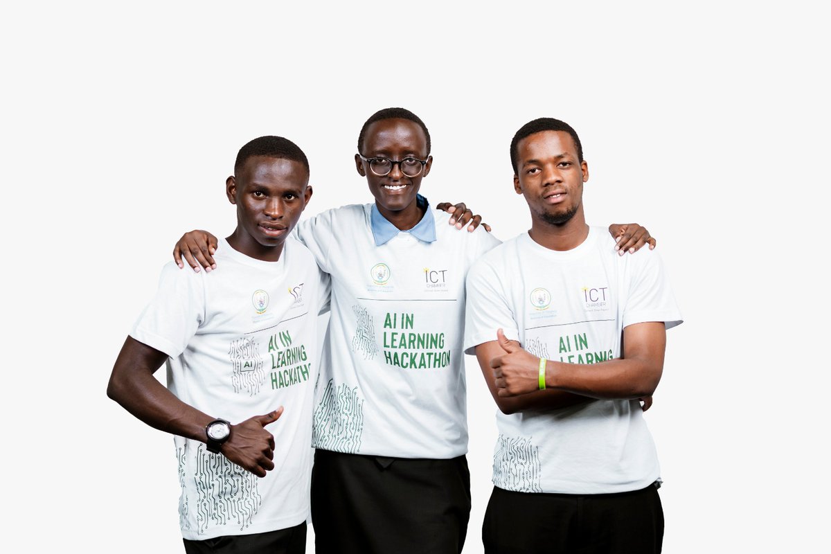 Meet the Winners of the very first AI Hackathon Competition 2024! 
#ESKAYONZA 🥇🏆