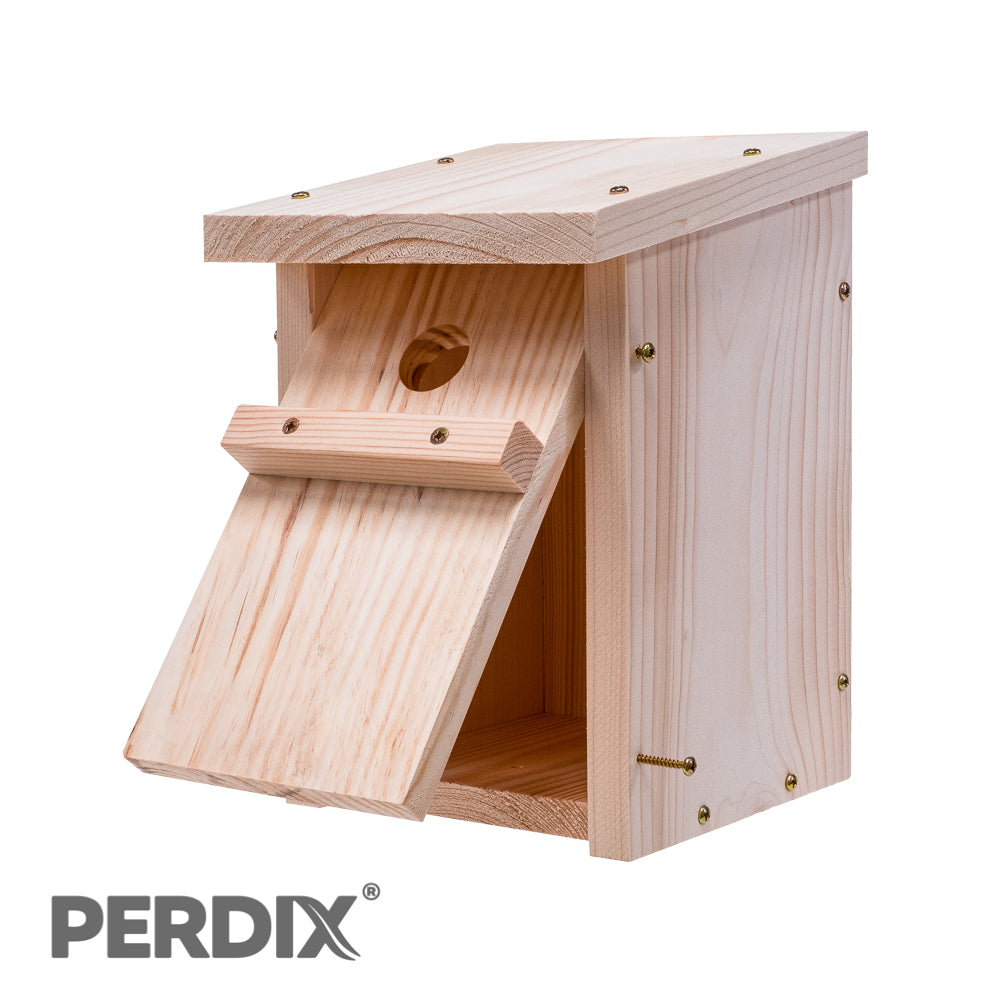 I recommend the bird boxes from Perdix wildlife supplies @Perdixwildlife. They are the best for sparrows and tits in my view.