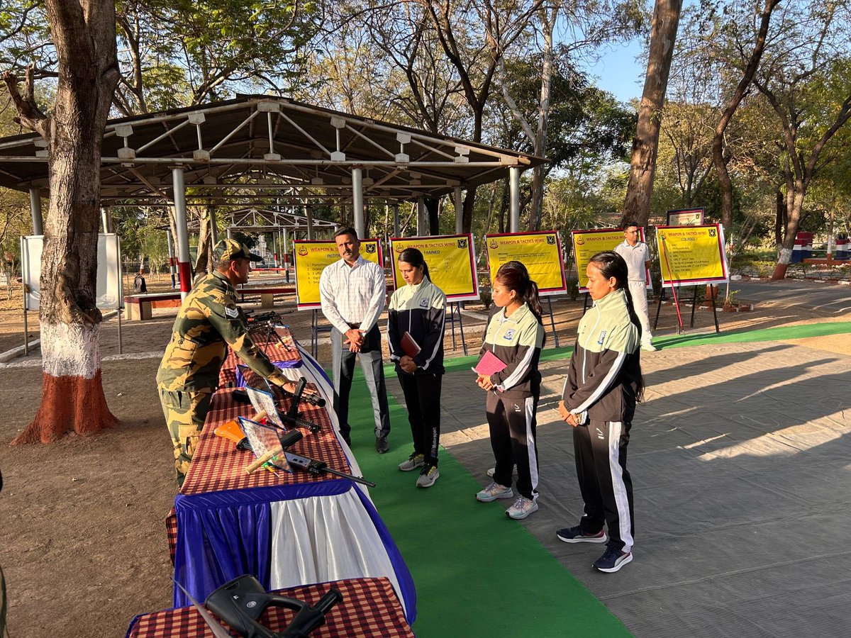 BSF_CSWT's tweet photo. Taking a step ahead as per MOU between BSF and Rashtriya Raksha University, Gandhinagar, Mr. Raghunaathen Research and Nodal Officer, Ms.Tanvi Singh, Asstt Professor and 3 others visited CSWT and STC Indore on
14-15 Mar. Points for future cooperation were discussed and finalised. https://t.co/9LOtBoZb1F