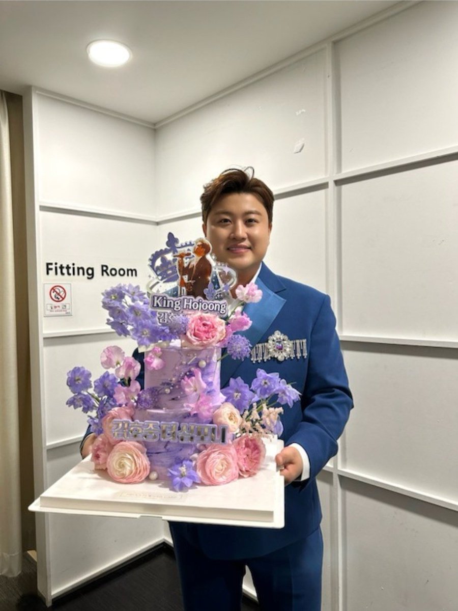 #김호중  더심포니 KBS첫단독쇼출연
MBN 예능 첫방송 가보자GO!!