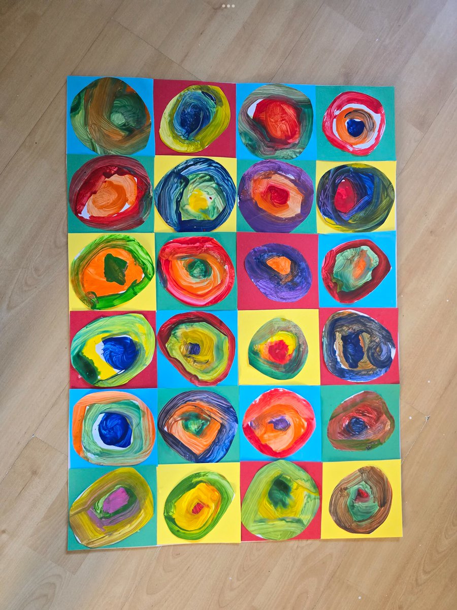 Here in Nursery we made our very own Kandinsky Art ! Very pleased with the outcome… it looks amazing! 
<a href="/HIAMrsMartin/">Mrs Martin</a> 
<a href="/HIAMrsRadwan/">Mrs Radwan</a> 
<a href="/HIA_Arts/">Humberstone Infant Arts</a>