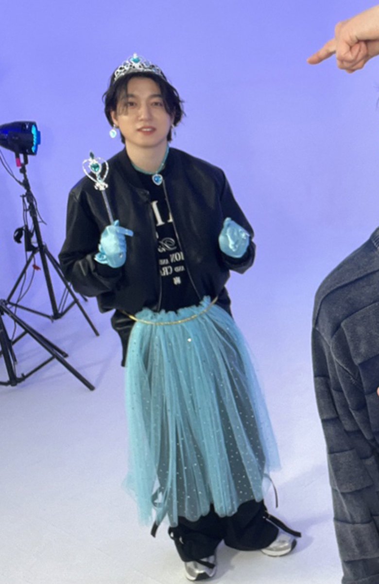 무례하면 고드름이 아니라 얼음보다 차가운 경상도 조교 말투로 압사시킬 듯