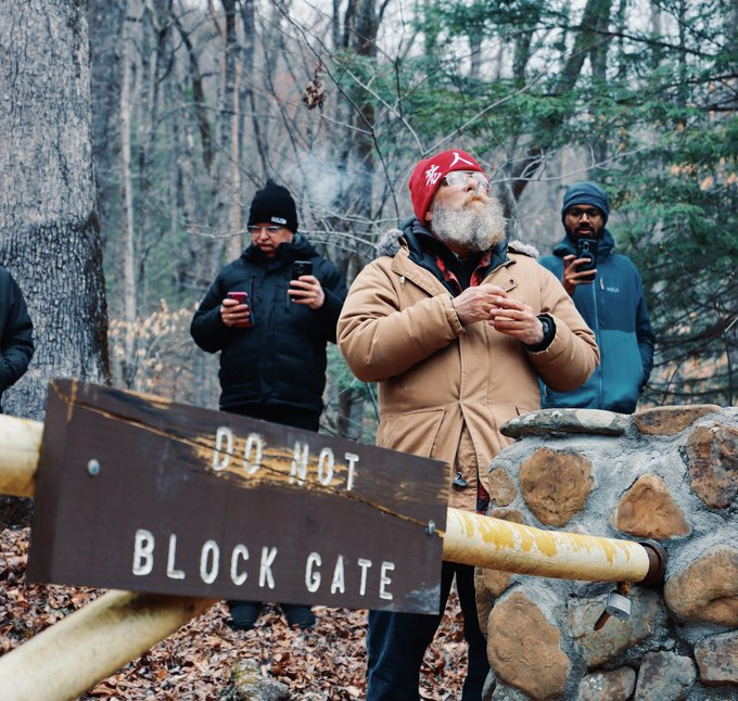 sarahkern101's tweet photo. I never dreamt I could be so excited by the prospect of a man with a beard, standing by a yellow gate lighting a cigarette... it must nearly be time! @keithdunn #bm100 #barkleymarathons https://t.co/1leAEiMYbl