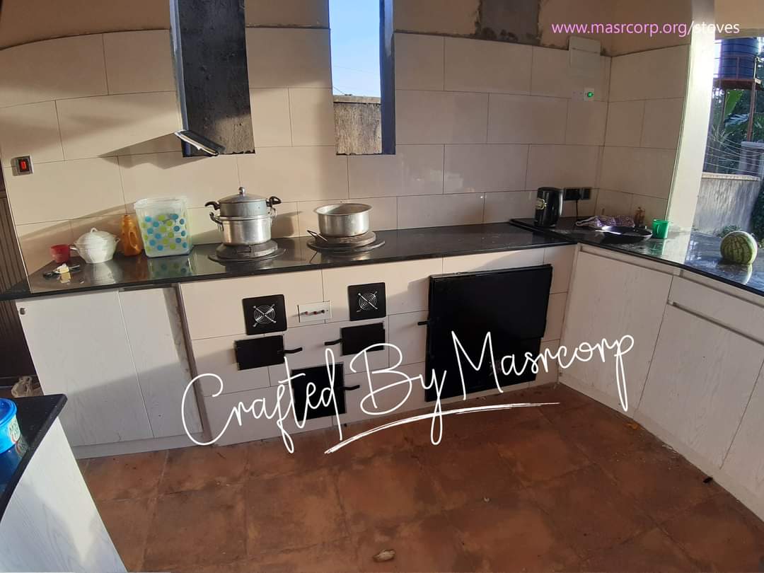 ninsiima_emilly's tweet photo. Weekend is for preparing delicious food for Ssemaka. Grab this #SolarAidedCookStove for your wife, mother, sister and friend โค๏ธ
โ
๏ธIts smoke free stove
โ
๏ธCost Saving
โ
๏ธCooks faster
โ
๏ธYou can regulate your desired heat
โ
๏ธClean
โ
๏ธHeat resistant
Contact: 0754164744 https://t.co/bXB68GS7Tk