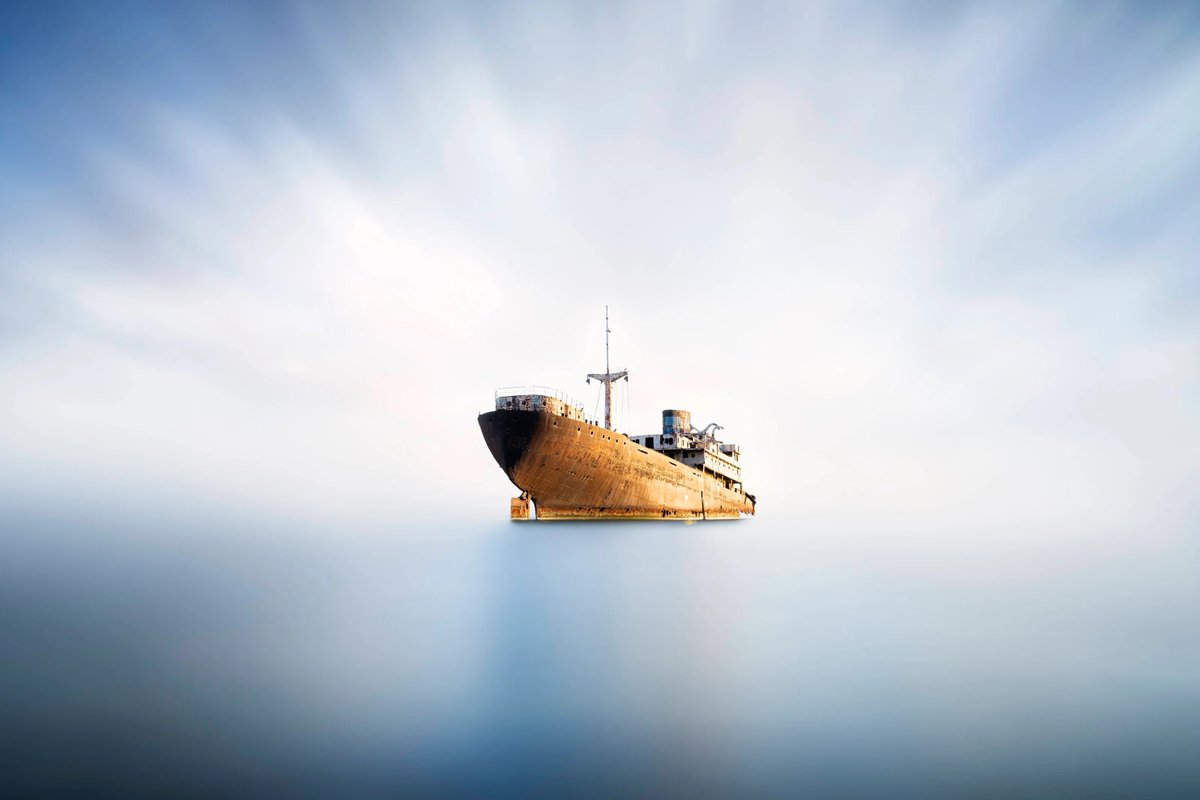 gm
Finding beaty on decay
The course of a ghost ship
Have you all a great weekend