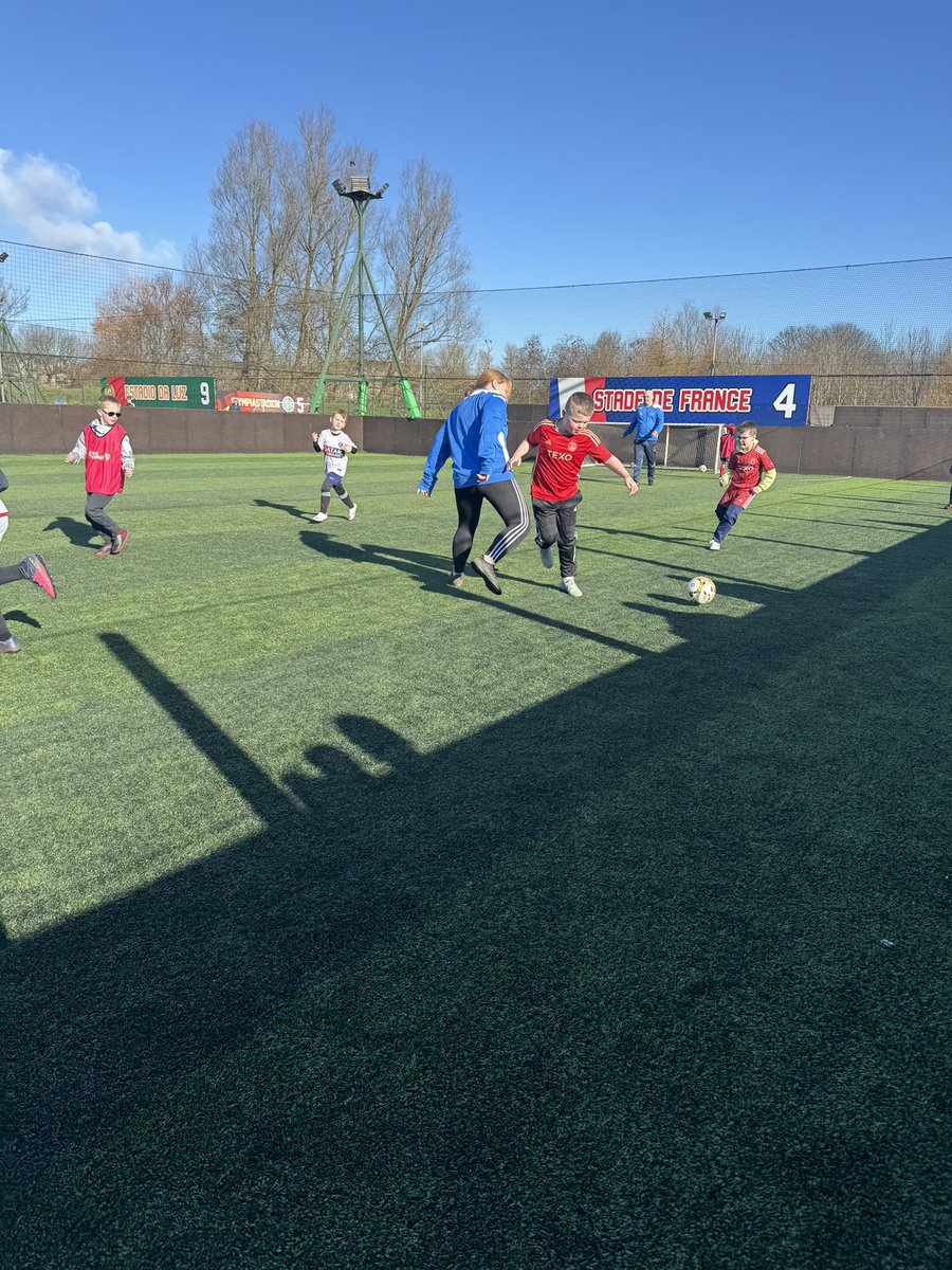 ⚽️ A busy session for our @FunFootballUK kids this weekend

@goalsfootballuk @ScotFANorth 
 #aberdeenshire #aberdeen #aberdeencity #5aside #GoalsFootball #GoalsAberdeen #acceptnosubstitutes