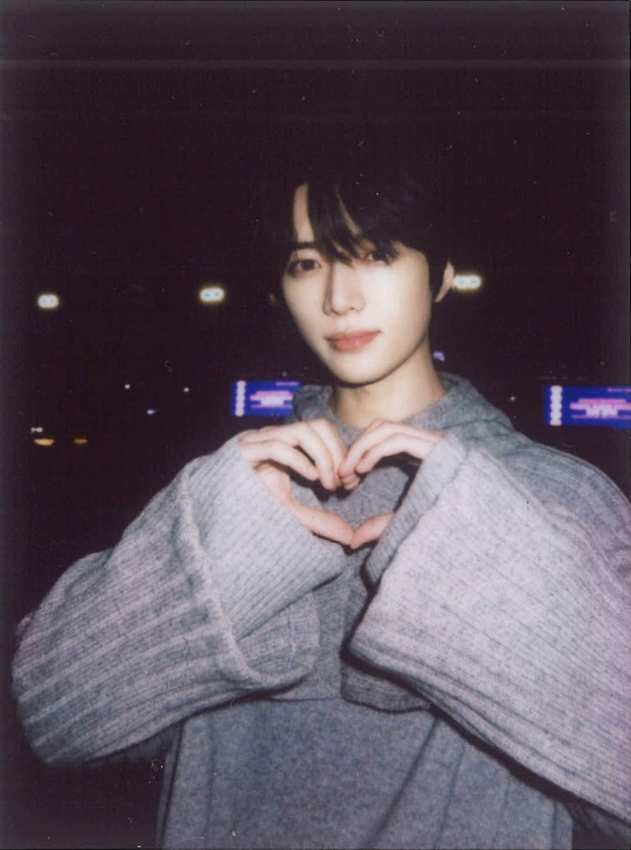 Bam2gyu_'s tweet photo. ‘minisode 3: TOMORROW’ Concept Trailer
Photo Sketch #범규 #BEOMGYU https://t.co/N5SWTrTAPL