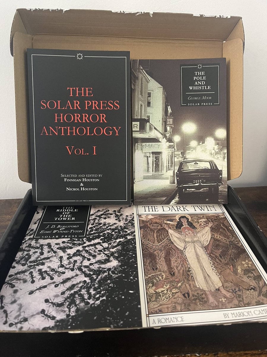EwanGleadow's tweet image. Massive, massive thanks to the @SolarPressBooks team for this care package of goodies. Been in a reading rut and what better way to get out of it than with some wonderful prints of some neglected classics? What a haul.