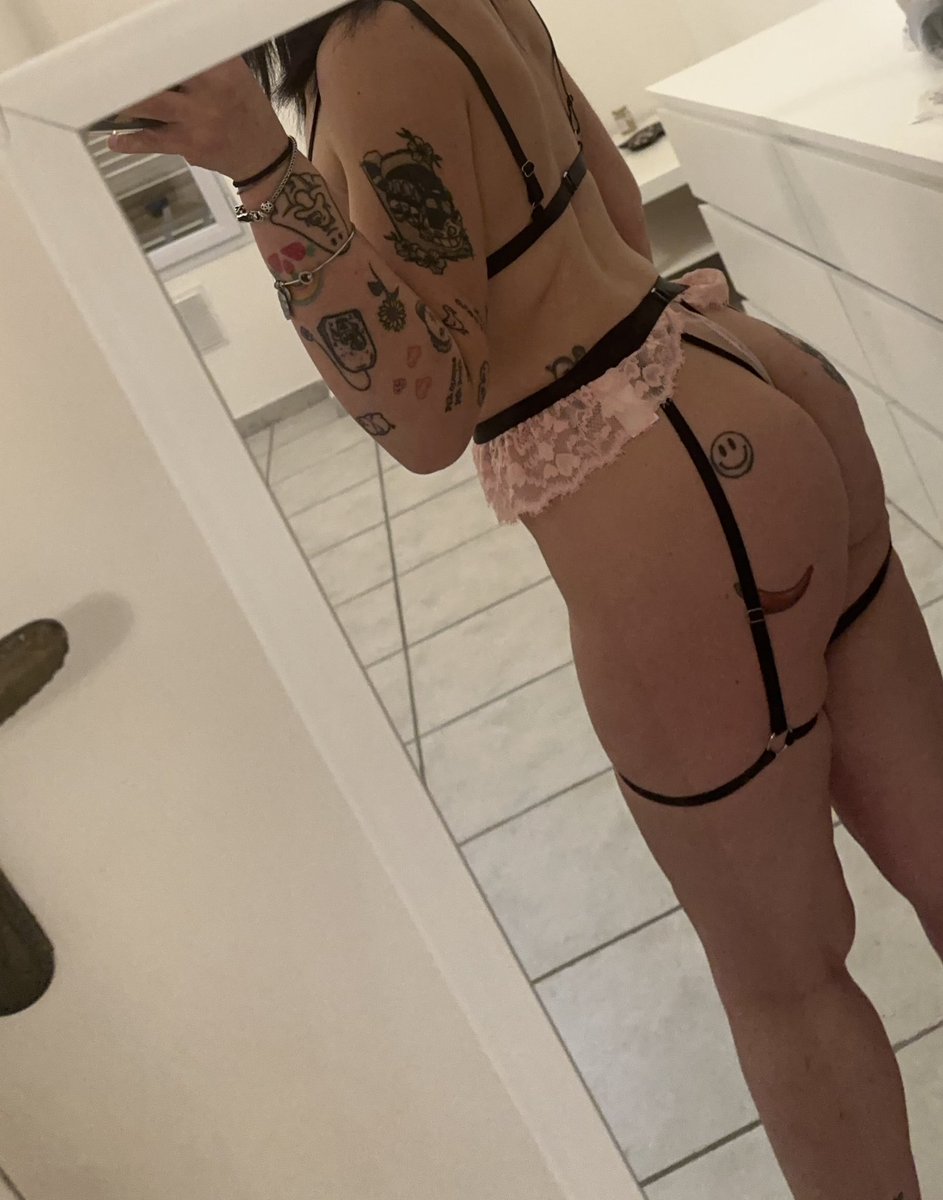 ioodiovittoria's tweet photo. ✨-30% avec le code MYM94✨
https://t.co/VcWabtNepa
#mym #mymgirl #onlyfans #mymcreator #mymmodel #SellingContent #abbonetoi https://t.co/IPSTSKMrZz