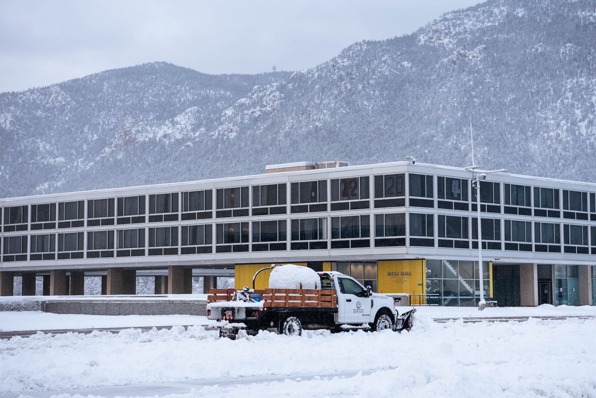 There’s been a lot of #snow here at #USAFA and our cadets enjoyed a couple snow days. Today the base has reopened so wish them good luck as they go through Recognition. 

Thanks to the team for working 24/7 to remove the snow and reopen the base.
#leadersofcharacter #usafa2027
