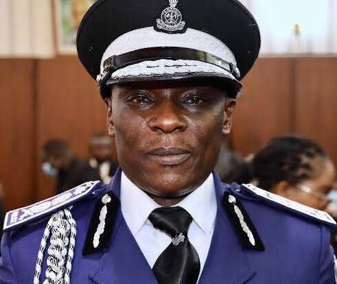 Polisi TZ wamekiri kumshikilia Imamu Yasin. Pia wamekiri utekwaji raia upo ila wao hawahusiki na waliotekwa na kupotea kabisa. Lakini utaratibu walioutumia kumchukua imamu ndio huo huo uliotumika kwa mamia ya raia waliopotea kabisa. Katika hali hii mtuhumiwa wa utekaji ni nani?