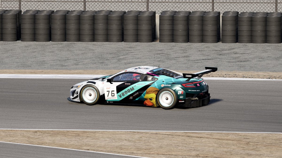 aujourd'hui les 10H de Laugna Seca avec #ValentinLEGROS de la #PSR
twitch.tv/jose_halgard
et cast chez twitch.tv/hanny017tv