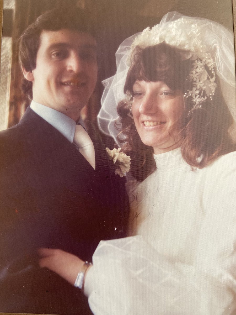 bazwheel's tweet photo. Happy Anniversary, Mam and Dad. 50 years!!! https://t.co/wiCuRDsU9g