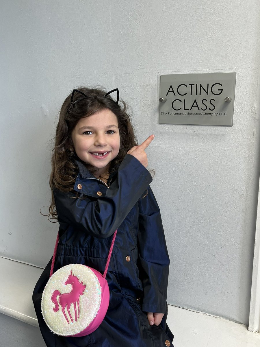 ActNationLtd's tweet photo. My daughter doing her thing alongside all the other talented Pips! Thank you @CActingclass! 

#actor #actingclasses #risingstar #Manchester #youngtalent #actorslife #lovinglife https://t.co/86o5A34CEn