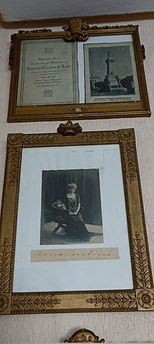 ¡Qué categoría estar en la Casa Hermandad de <a href="/HdadPiedadJerez/">Hdad. de la Piedad</a> ! Los cuadros rezuman pureza por los cuatro costados. Escucha la predicción del tiempo para el inicio de la #SSantaJerez24 en <a href="/ondasdepasion/">Ondas de Pasión</a> spreaker.com/episode/el-inc…