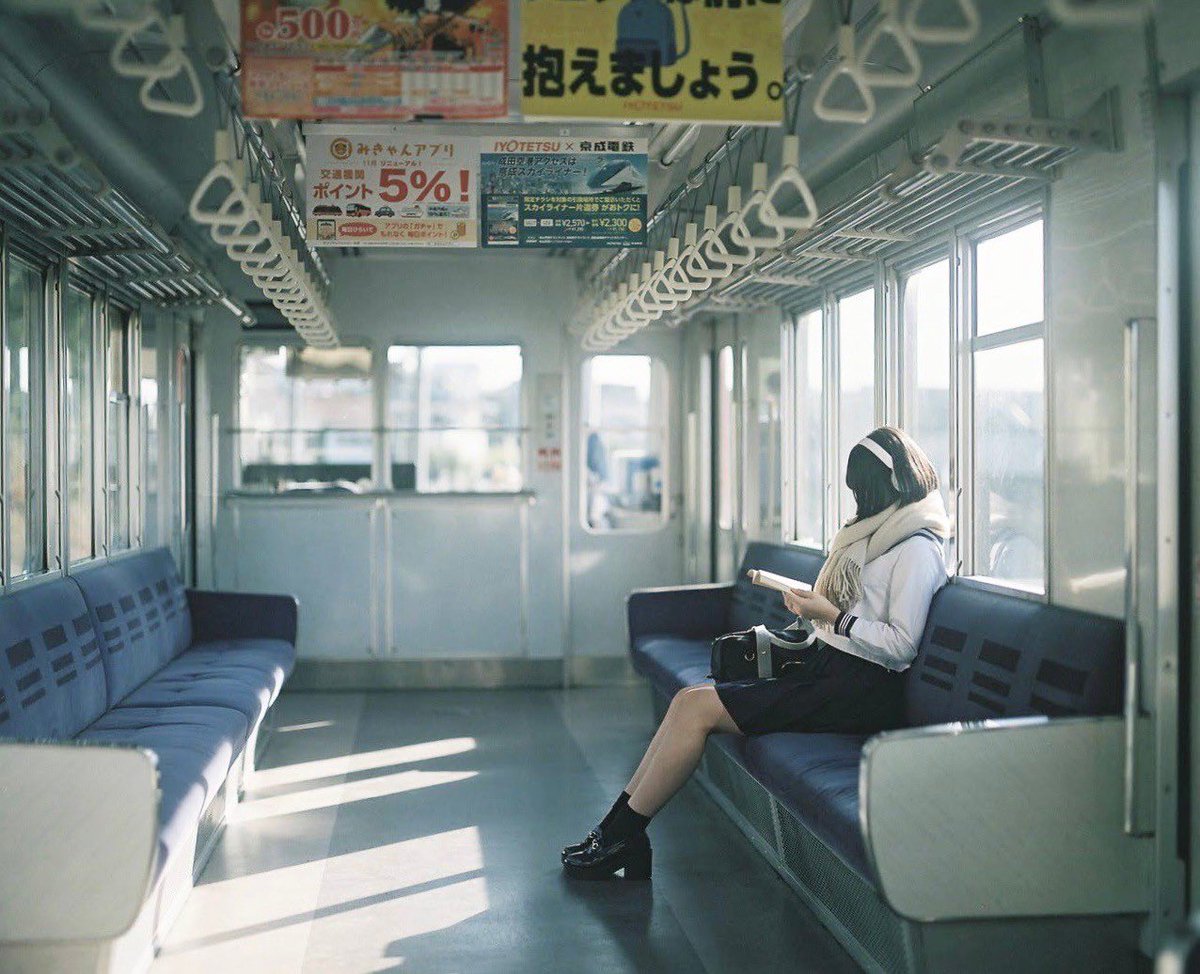 此 処 tweet media