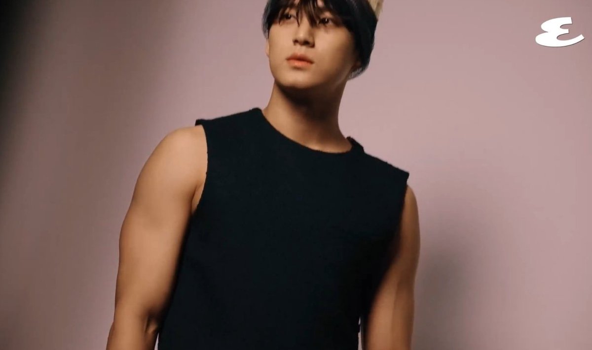 AboutMusicYT's tweet photo. Mingyu for Esquire Hong Kong. https://t.co/PCrXQFiIoX