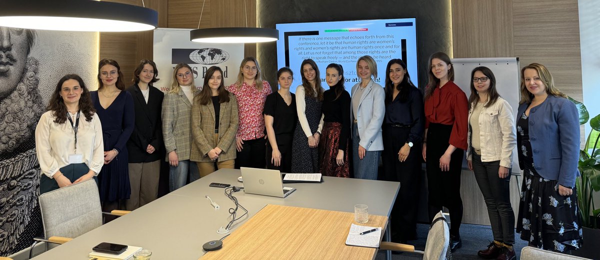 Empowered female leaders at @WIISPoland mentoring program today, discussing the crucial role of women in peace and security. Lessons for Poland: Inclusive peace processes are key for lasting stability🕊️ 🇵🇱#WomenPeaceSecurity #WIISPoland #Leadership #Resolution1325 @WIIS_Global