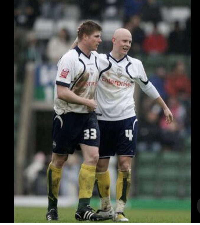 Neil Mellor tweet media