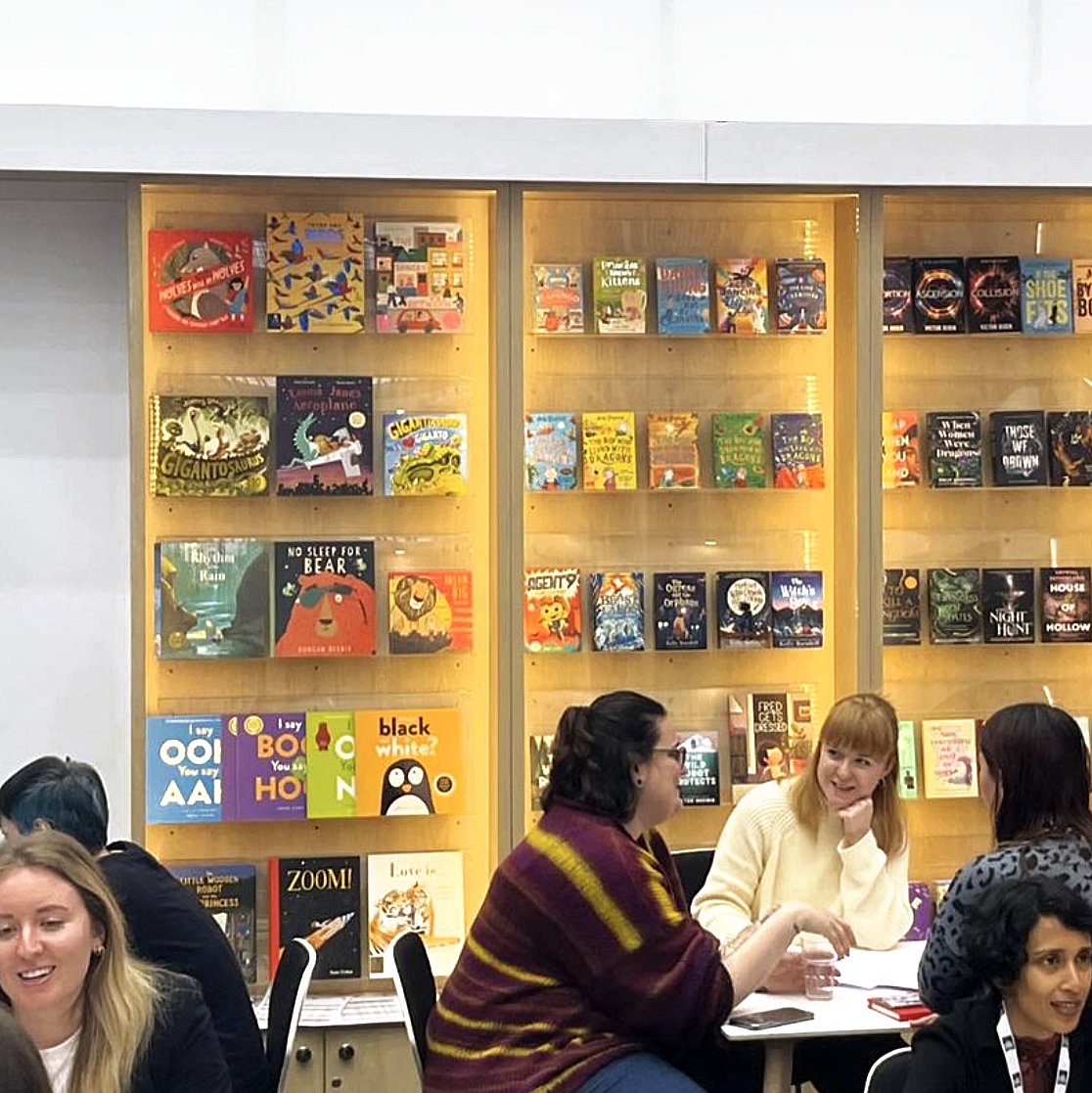 John Kane (@theotherjk) on Twitter photo Norman and friends at the London Book Fair. <a href="/templarbooks/">Templar Books</a> <a href="/bonnierbooks_uk/">Bonnier Books UK</a> #LBF24 #lbf #whatisblackandwhite Norman and friends at the London Book Fair. <a href="/templarbooks/">Templar Books</a> <a href="/bonnierbooks_uk/">Bonnier Books UK</a> #LBF24 #lbf #whatisblackandwhite