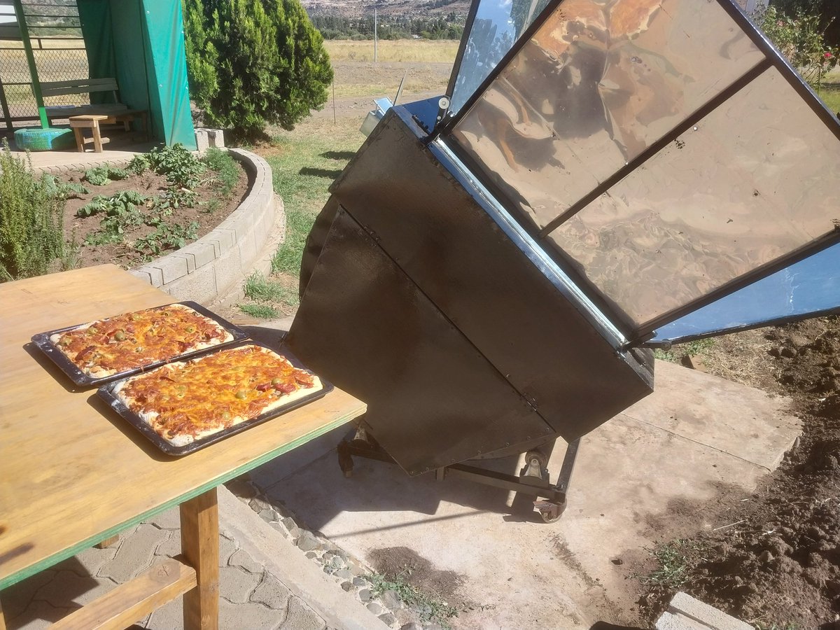 Ivanyles's tweet photo. Use the sun. Pizza. #KeelingCurvePrize #Solarsoft https://t.co/snqZOG9te6