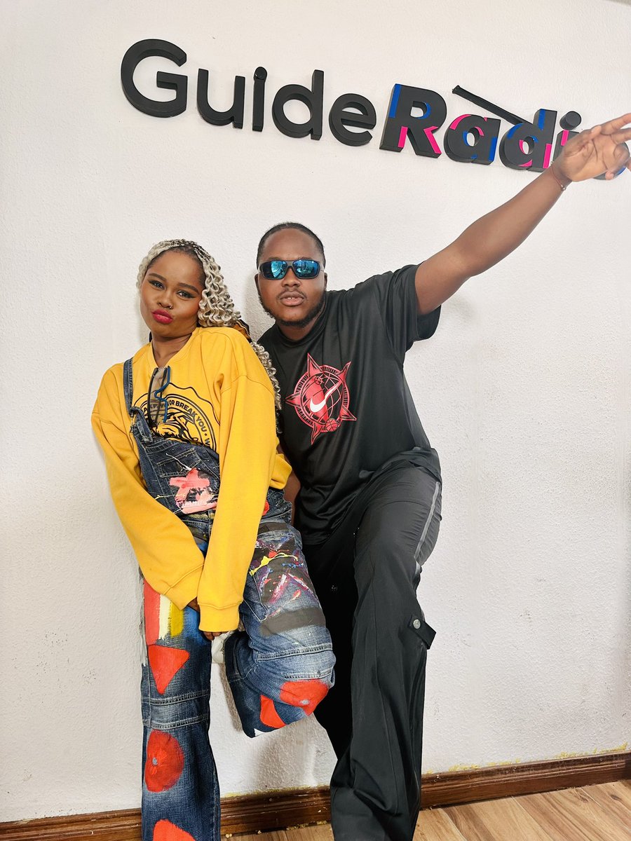 Maddymaznaz's tweet photo. “Telemor” Out Now ⚡️ #doublerelease #twosingles #radiotour #guideradio #clicklink #afrodancehall #ootd #holyspiritfilled #thankyougod
https://t.co/rVlH7LSt1B https://t.co/SOK8rahSyg