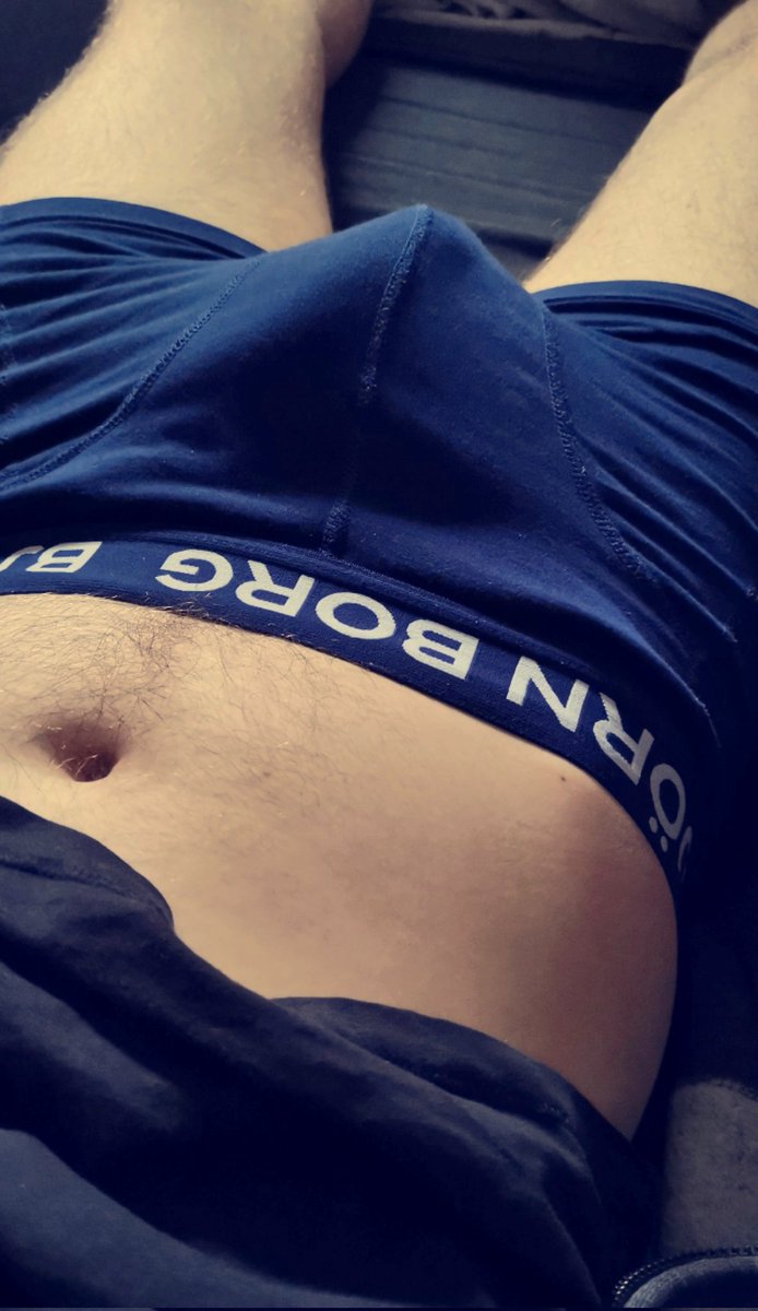 Gayx94's tweet photo. @sportsweargay https://t.co/mDQHWcSpu4