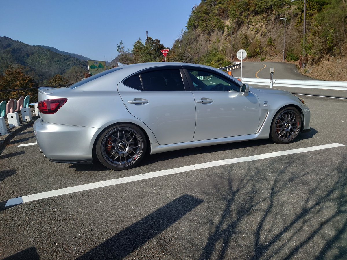 CITYriver14's tweet photo. 久々に動かしました。
完全に盆栽化しとる
#LEXUS_ISF #高雄嵐山パークウェイ https://t.co/VxnCZKEWrK