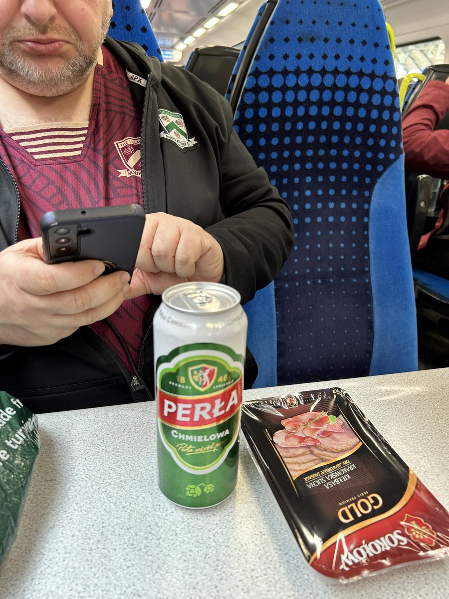 ole20legend's tweet photo. And so it begins @north_ferribyfc away at @PonteCollsFC ….#trainlads https://t.co/LnnR9anLy0