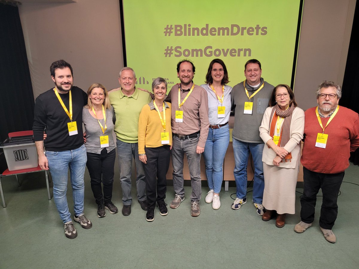 ercsantcugat's tweet photo. @ocistero, reelegit com a president de l'executiva d'@ercsantcugat, amb un equip que treballarà per fer el seguiment de l'acord de govern a l'@ajsantcugat i continuar fomentant un #SantCugat cohesionat i amb qualitat de vida per a tothom.👏

📎 https://t.co/Cdr9OmoSJ2 https://t.co/Qxcol5pcht