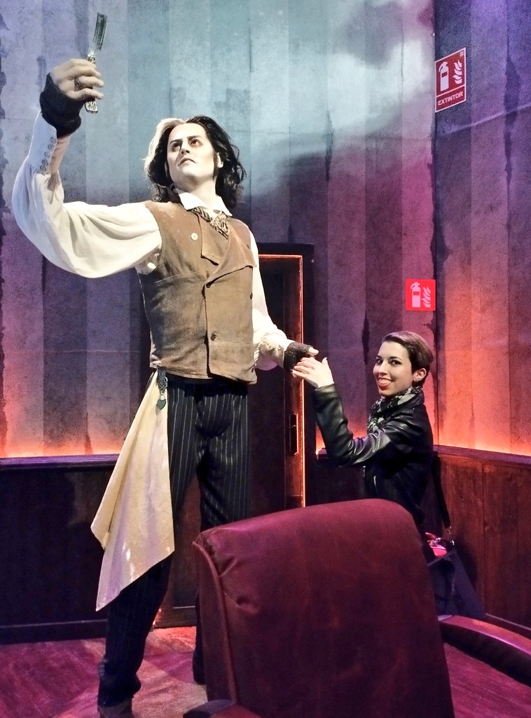 Elgie_Skeleton's tweet photo. "And we're together. And we'll do wonders" #TimBurtonsLabyrinth #TimBurton #Barcelona #Exhibition #SweeneyTodd #JohnnyDepp 🖤🩸 https://t.co/Yq3UMlrKc4