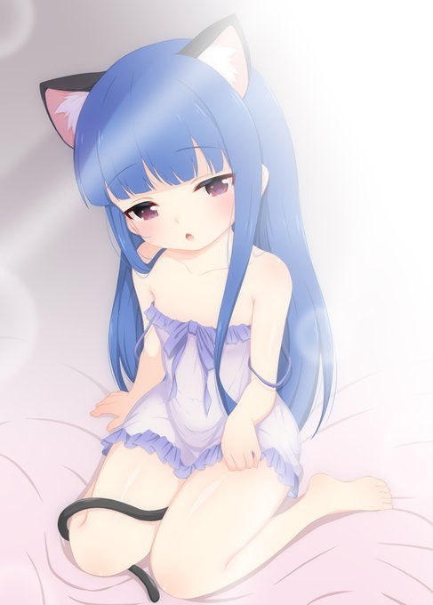 ❄ 雪美「にゃぁ～……?(じー)」🐈
#佐城雪美 