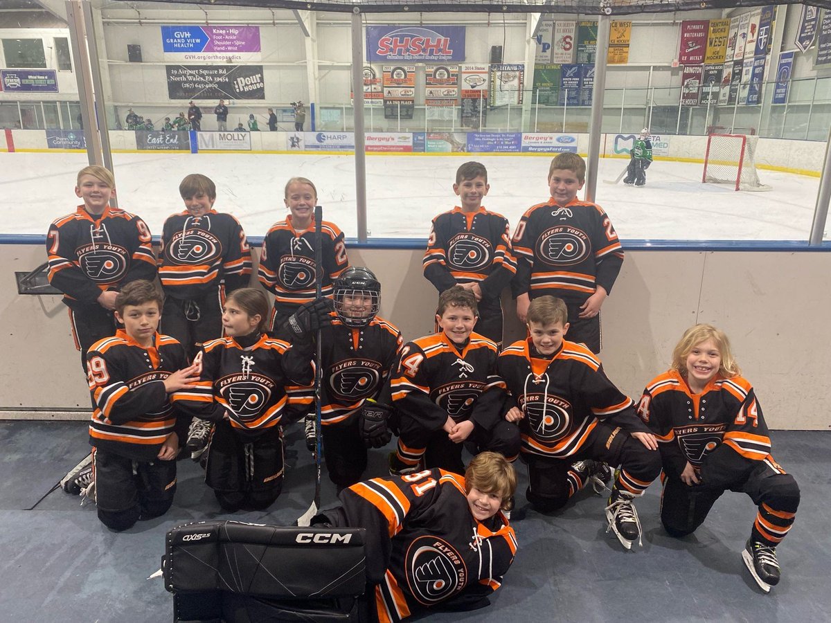 10UA laced up their skates and got to battlin’ !

Game 1 with a 3-1  WIN at Battle Across The Delaware!

🥅🏒🧡🤍🖤

#USAHockey  #YouthHockey #AtlanticDistrict  #njyhl #flyersyouthhc🏒🥅 #letsgo #winnerwinnerchickendinner #waytogo