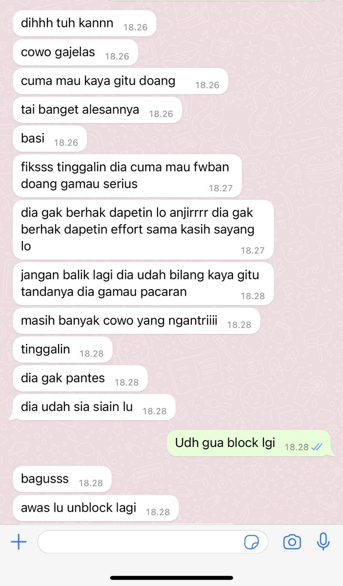 nonaktiflg's tweet photo. Gua yg ditolak cwok, tmen gua yg emosi🤏🏻😭 https://t.co/Njxkf05MAN