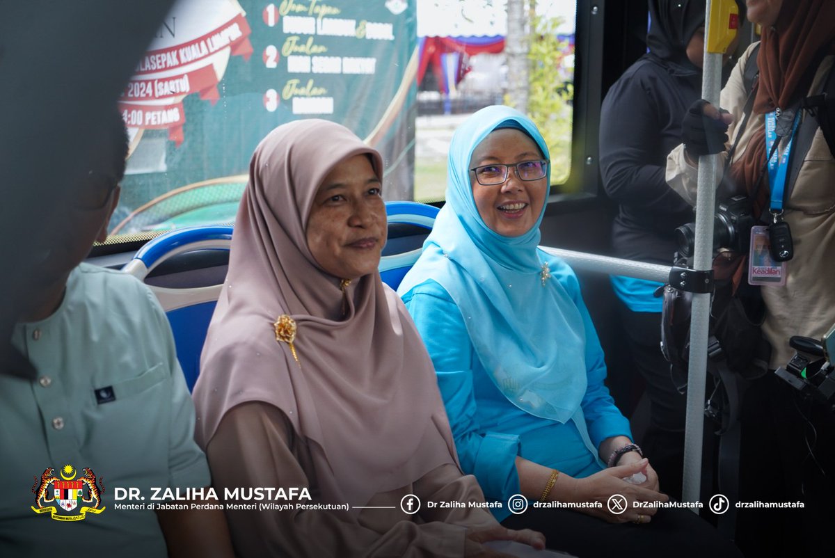 KEMPEN KITAR SEMULA MINYAK MASAK TERPAKAI BAZAR RAMADAN KL SALAH SATU INISIATIF WASTE TO WEALTH

Pada 22 Februari 2024 yang lalu, saya mensasarkan program Waste to Wealth dilaksanakan di Wilayah Persekutuan di bawah salah satu visi utama Wilayah Persekutuan sebagai Eco-friendly