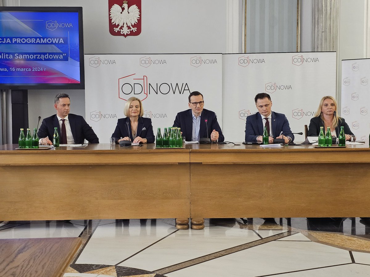 💬 @MorawieckiM podczas Konferencji @Od__Nowa: 'Proces dofinansowania polskiego samorządu musi być kontynuowany (...) Rzeczpospolita musi się rozwijać we wszystkich wymiarach' #SamorządOdNowa