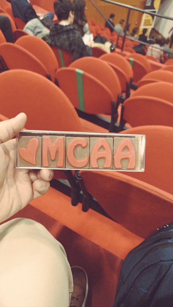 MCAA_WB's tweet photo. @SmajlovicSamira received the best poster prize award 🎉 https://t.co/2oTOyqhhfL