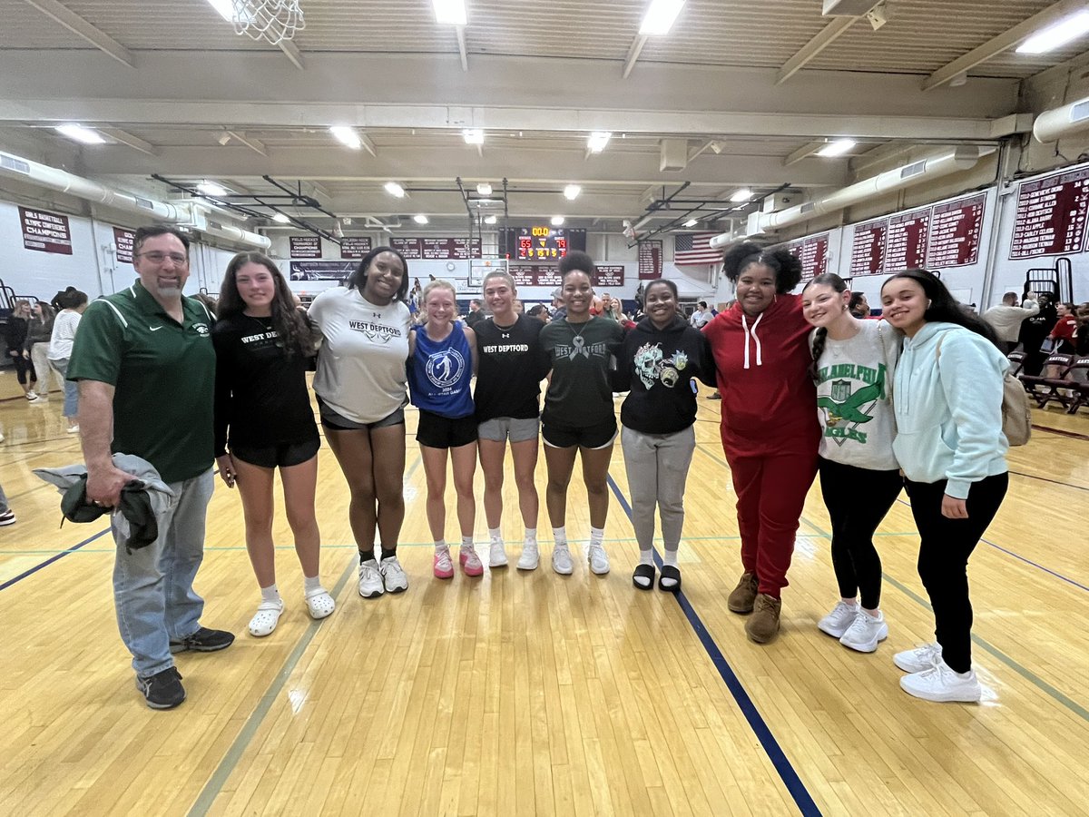 WDHS Girls Basketball tweet media