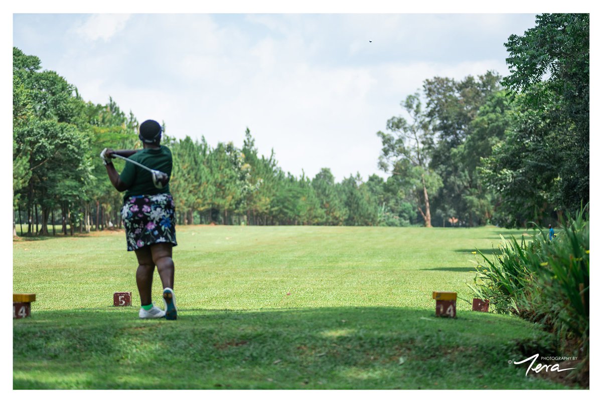lenomade_noir's tweet photo. DO YOU SPOT THE BALL IN FLIGHT?
Let's acknowledge this #women who keep the Balls in flight.
#WomensMonth
#Ladycaptain https://t.co/RRIviJUQrb