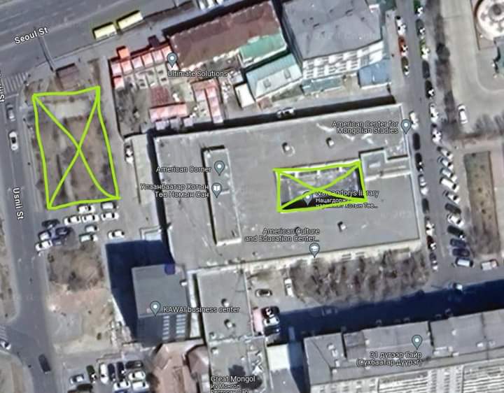 Нацагдоржийн номын сангийн өргөтгөл гээд үндсэн барилгынхаа харагдах өнцгийг эвдсэн, нүүрийг нь хаасан юм тулгаад барихнээ.

Голд нь өргөтгөл хийх зай бга, зүүн тал нь тэр чигээрээ түрээс...

Одоо ухсан газар дээр нь 25 давхар оффисын зураг бас явж бсан, бас нэг молиг шаах нь дээ