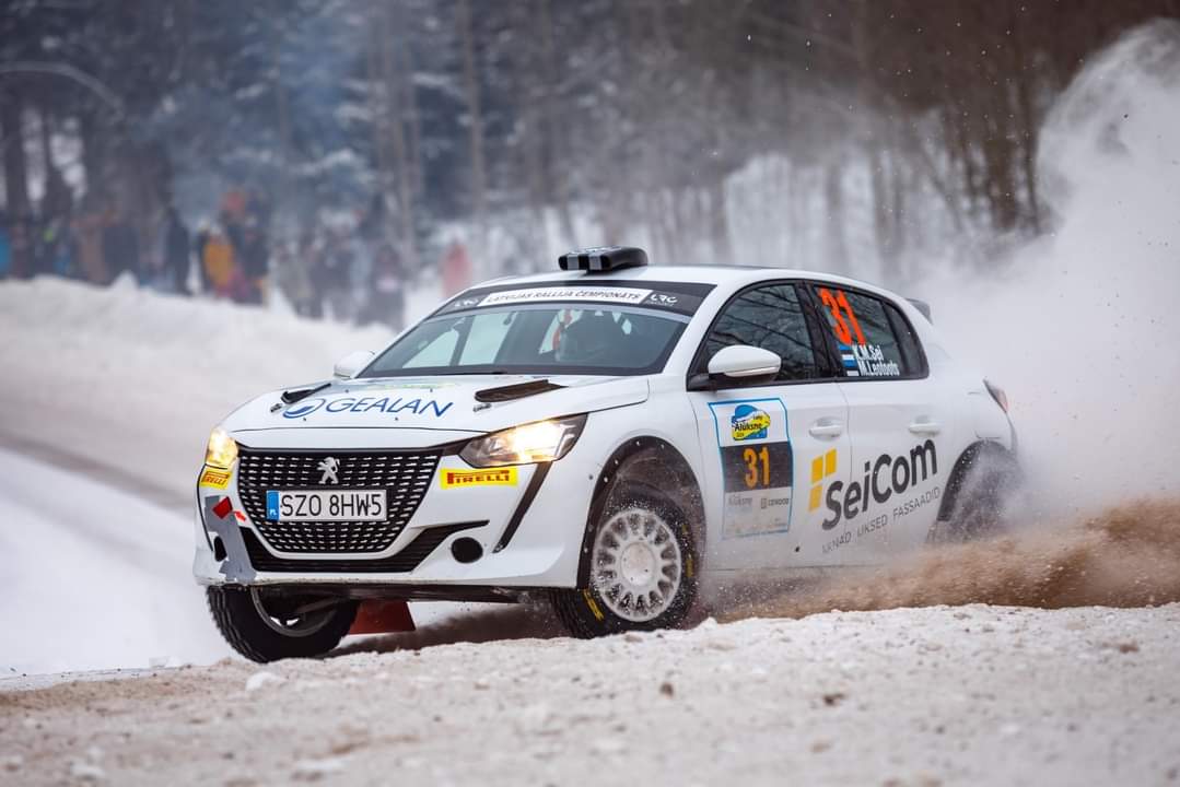 RallyICFanpage's tweet photo. 🇪🇪 Karl-Markus Sei será el representante del Team Estonia Autosport en el #FIAERC
El jovencísimo piloto letón afrontará la temporada completa del #ERCJunior pertrechado de un Peugeot 208 Rally mantenido por ALM Motorsport Management y acompañado a la derecha por Tanel Kasesalu. https://t.co/KPSFUWNrll