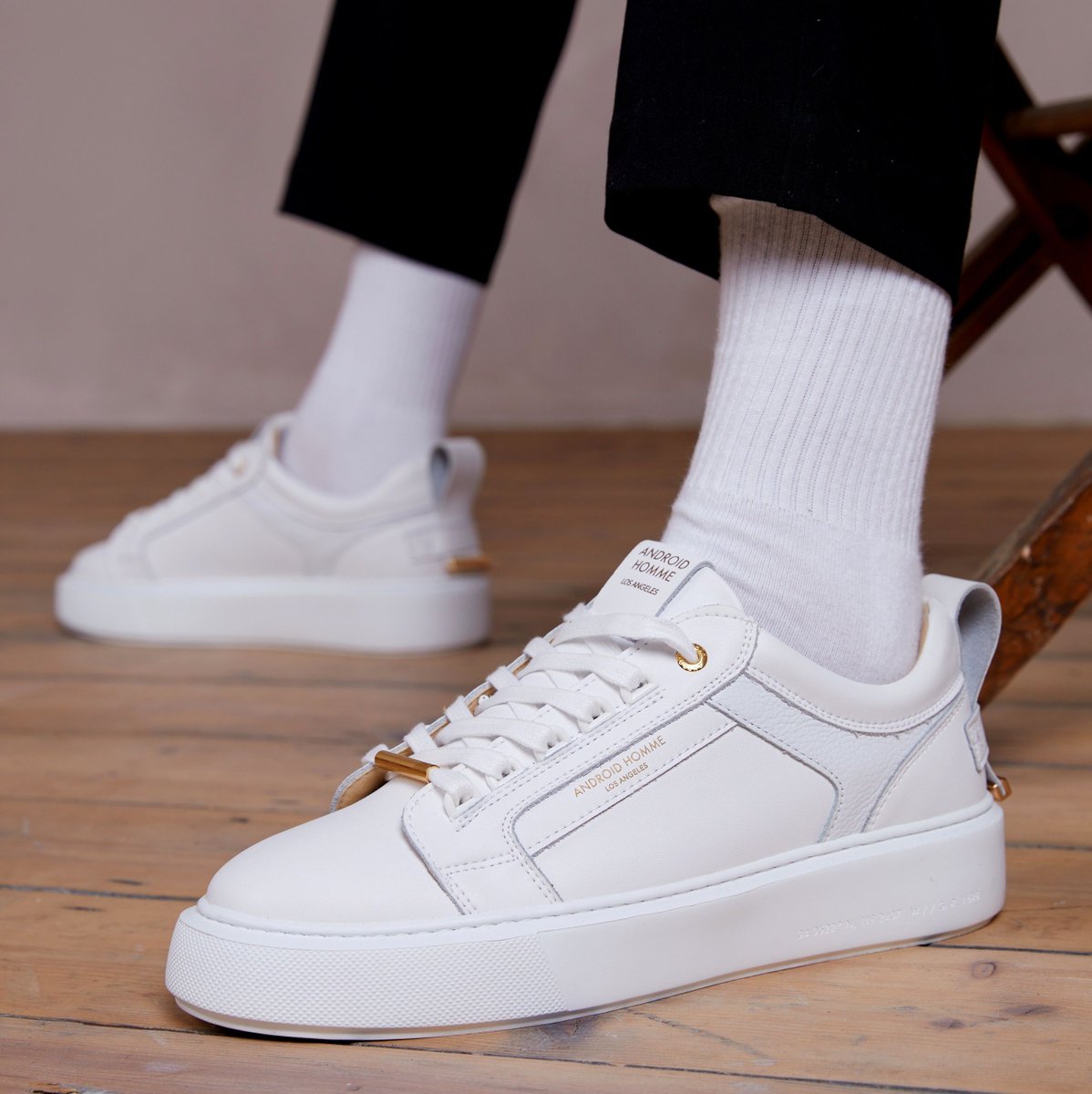 hurleysofficial's tweet image. Step up your sneaker game with these sleek and stylish Android Homme trainers 👀 perfect for adding a touch of urban edge to any outfit. 

Tao to shop NEW IN Android Homme 👉 bit.ly/3TaY9Ja

#androidhomme #sneakernews #complexkicks ⁠#sneakers #sneakercommunity
