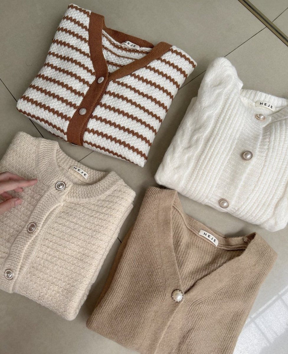 Racunkudishopee's tweet image. Yang lagi bingung nyari outfit buat bukber kantor atau alumni.

Bisa ke toko ini, jual outfit simple &amp;amp; tone kalem.
Atas bawahan semuanya ada, harga sangat affordable🤍✨