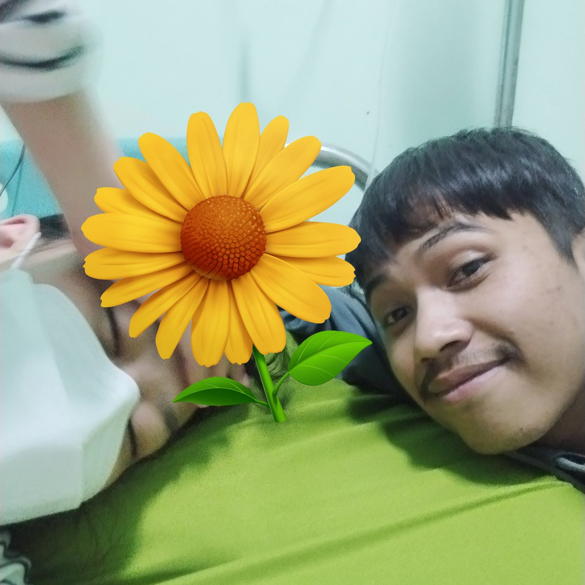 Juniarhardi's tweet photo. Bukber dgn suasa yg berbeda https://t.co/XNZlXgud10