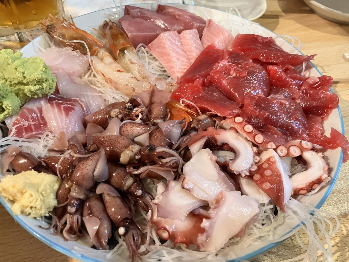 amnnps_'s tweet photo. 昨日は新しい会社の他部署の人と飲みいった。わざわざ月島。楽しかった。 https://t.co/jyhk7jpYPI