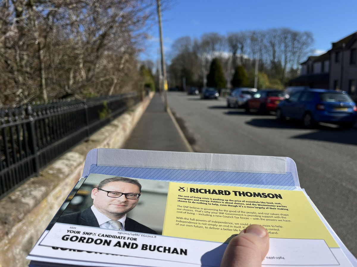 Great morning out on the doors in Turriff with a crack squad of @theSNP folks from #GordonandBuchan