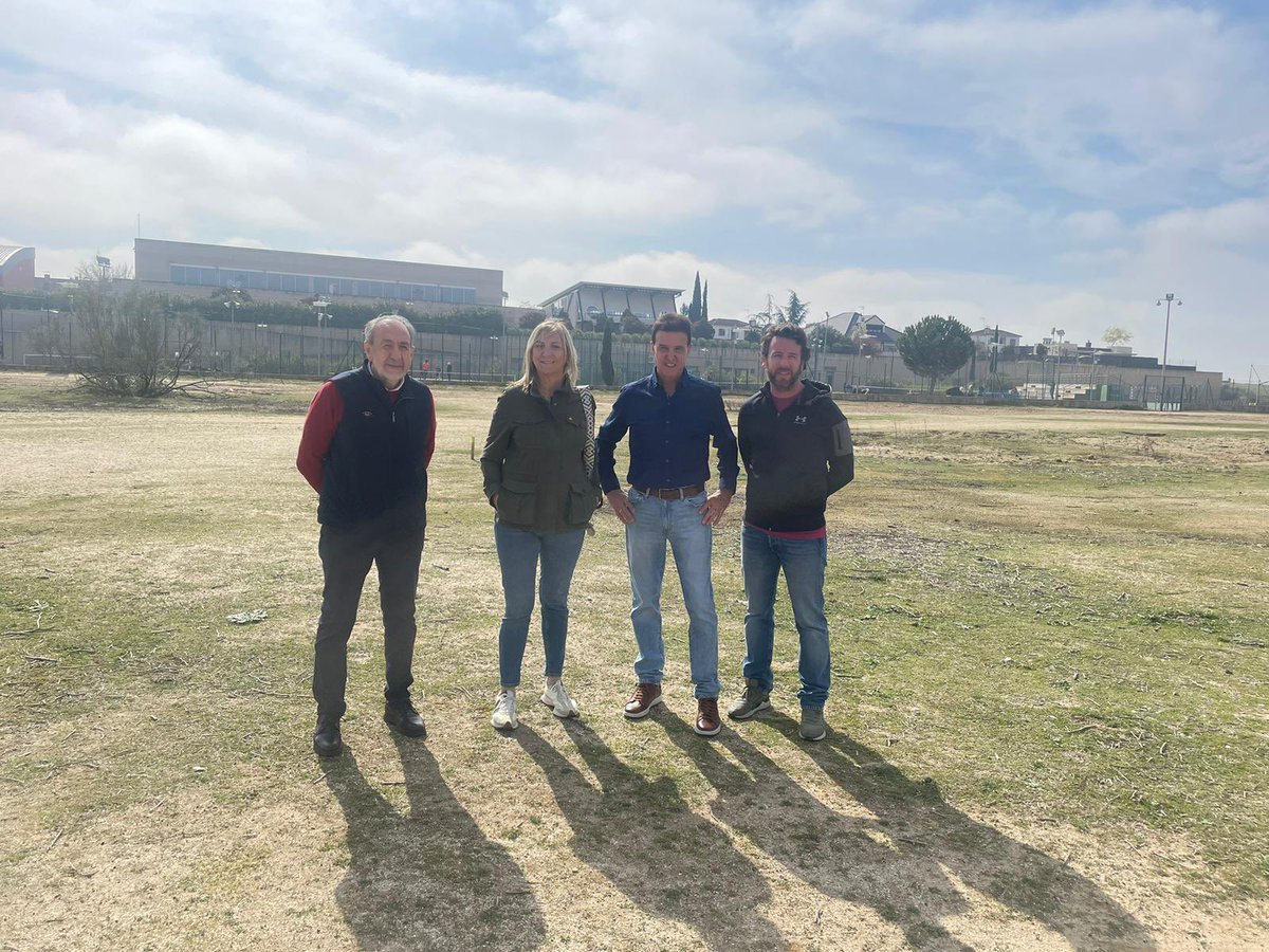 Soñamos con hacer la ciudad deportiva de los niños en Brunete!! 🙌🏻⚽️ Con Paco Diez, la Alcaldesa de Brunete y el Concejal de Deporte de Brunete!