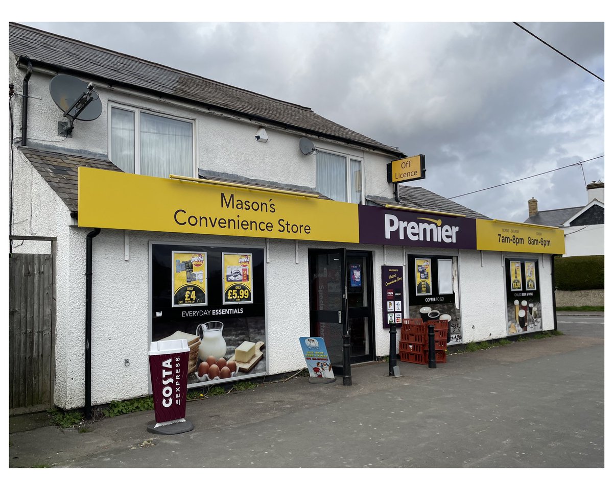 🚨🍺New Stockist Alert!🍺🚨 . Do you live in the Pitstone, Ivinghoe, Marsworth, Tring or Cheddington areas? . Great news! Mason’s Convenience Stores in Pitstone & Cheddington now stock a range of our bottled beers. . Just in time for today’s Six Nations🏉!!🍻