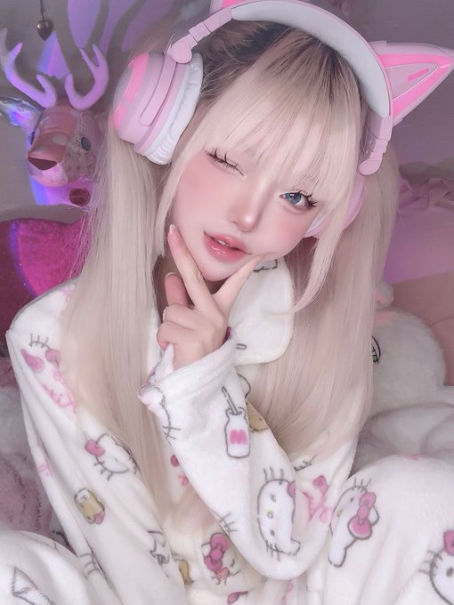 コスプレイヤー凸守たかねのTwitter画像8